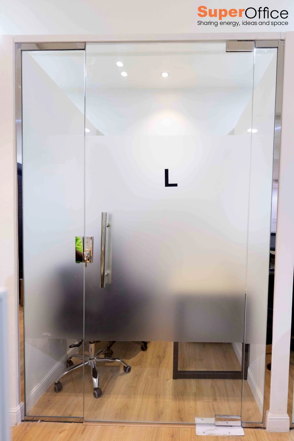 private office 13 -L