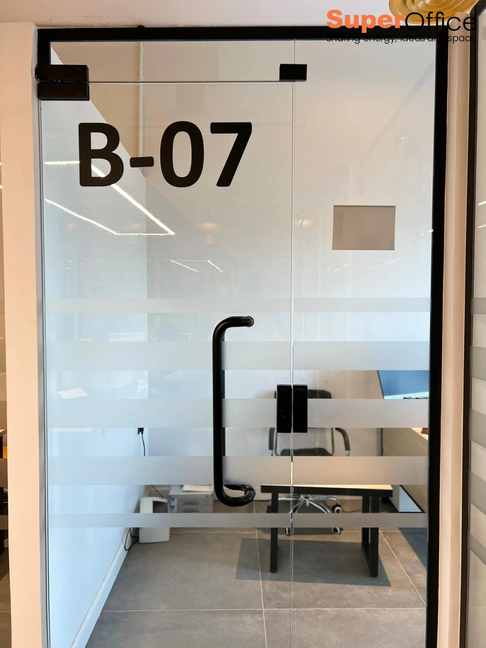 priavte office B-07