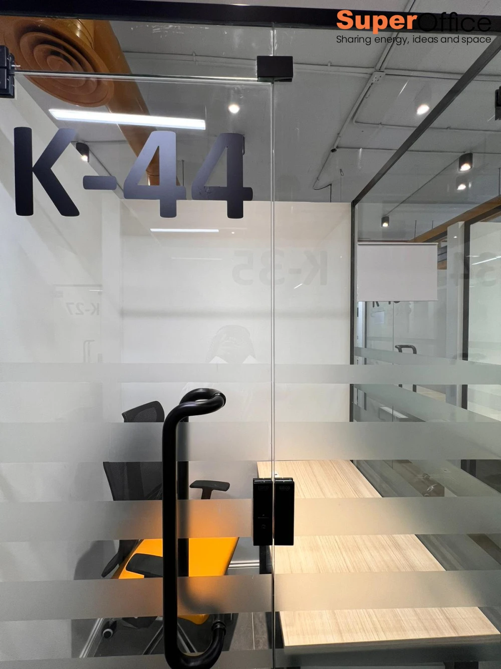 مكتب خاص K-44